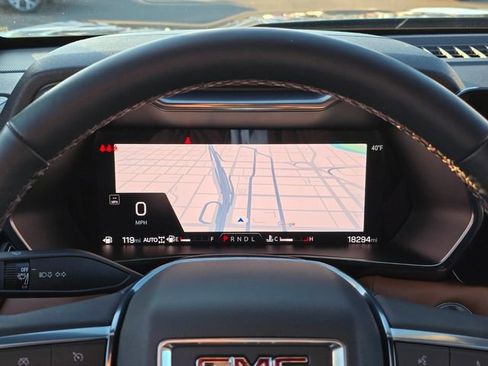 Used 2024 GMC Canyon AT4 w/ AT4 Premium Package image 24