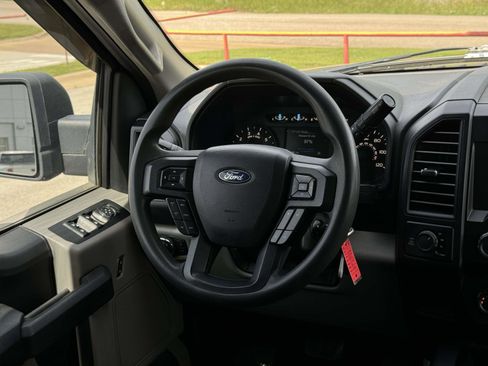 Used 2020 Ford F150 XL w/ Equipment Group 101A Mid AWD/4WD image 14