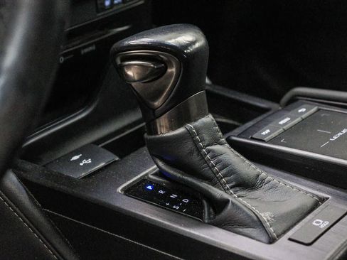 Used 2021 Lexus ES 350 w/ Premium Package FWD image 20
