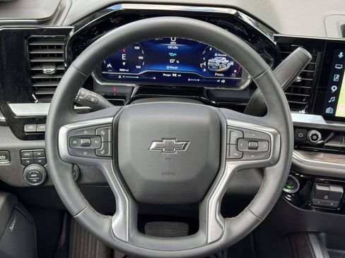 Used 2025 Chevrolet Silverado 2500 LTZ w/ LTZ Plus Package AWD/4WD image 11
