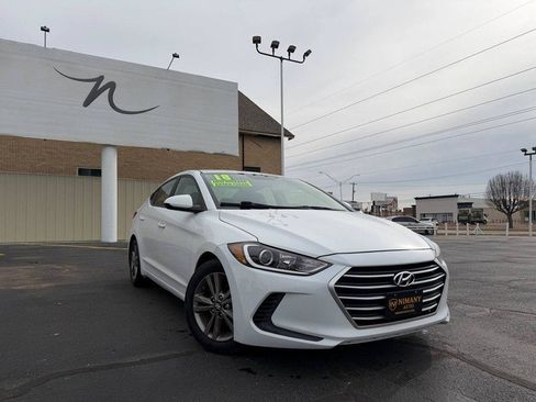 Used 2018 Hyundai Elantra SEL FWD image 31