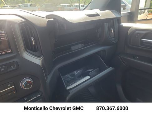 New 2026 Chevrolet Silverado 2500 Custom w/ Custom Value Package AWD/4WD image 25