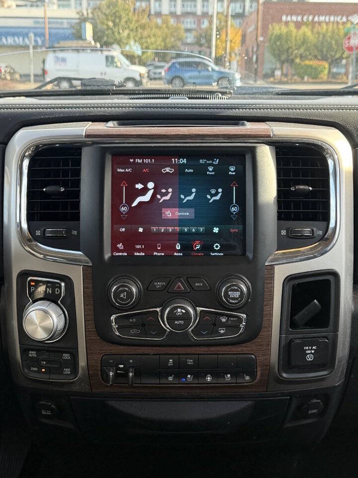 Used 2018 RAM 1500 Laramie AWD/4WD image 24