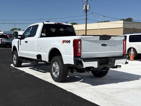 New 2026 Ford F350 XLT AWD/4WD image 5