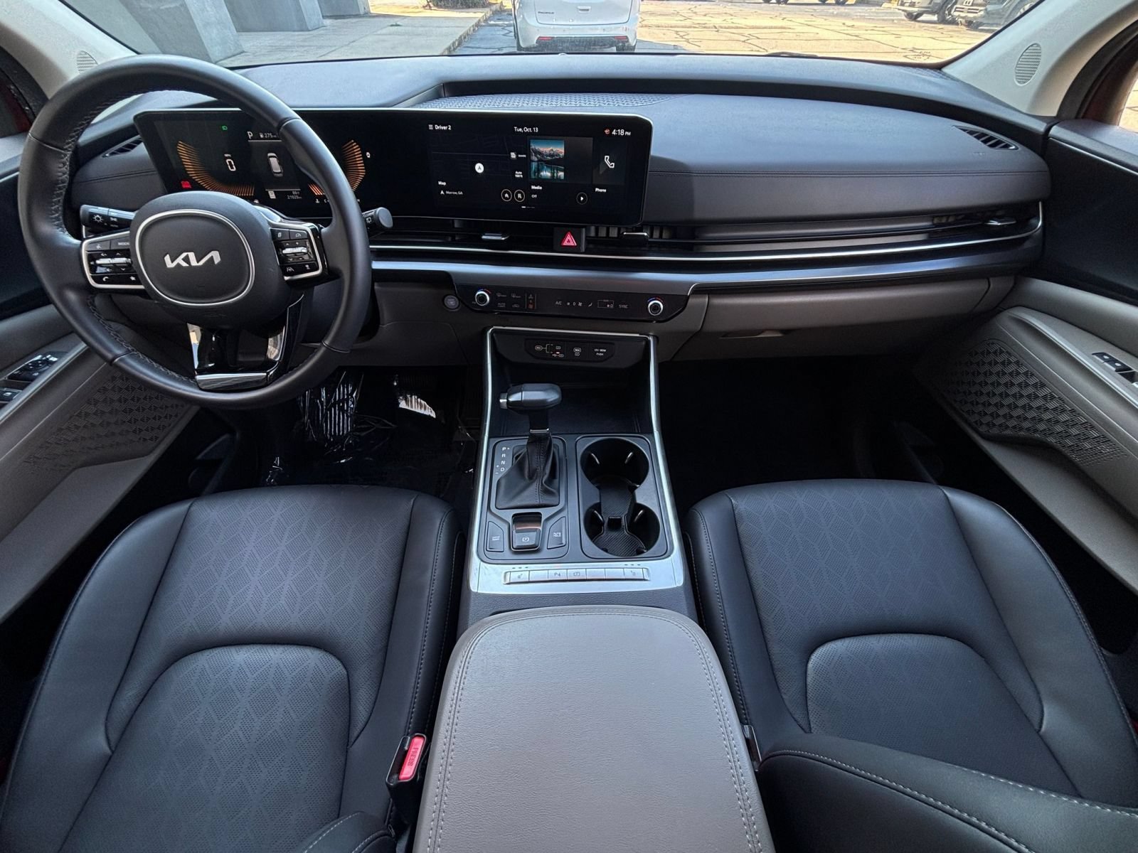 Used 2026 Kia Carnival FWD image 35
