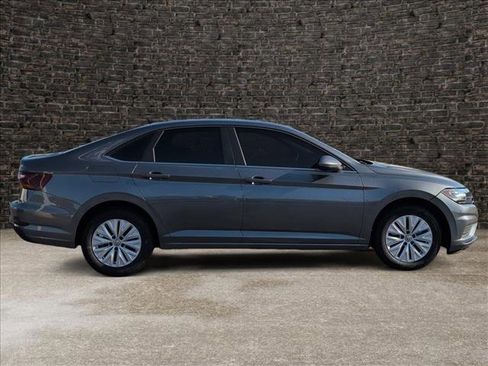 Used 2019 Volkswagen Jetta S w/ Driver Assistance Package image 3