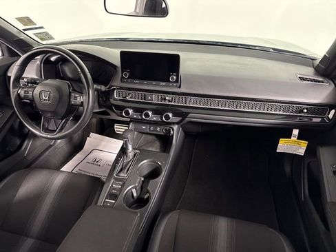 Used 2025 Honda Civic Sport image 19