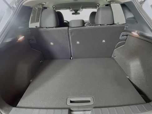 Used 2025 Nissan Kicks SV FWD image 24