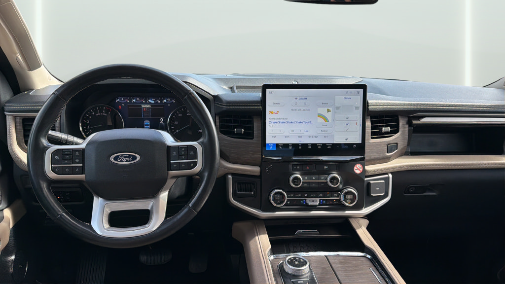 Used 2024 Ford Expedition Limited RWD image 23