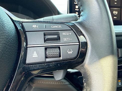 Used 2023 Honda Accord Touring image 38