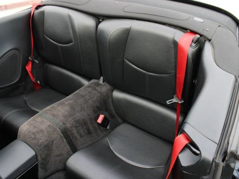 Used 2006 Porsche 911 Carrera RWD image 29