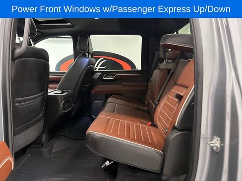 Used 2025 GMC Sierra 3500 Denali Ultimate AWD/4WD image 10