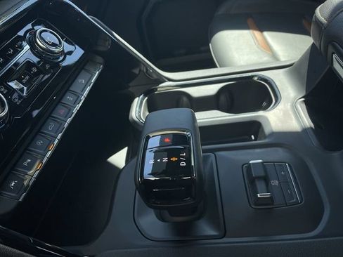 Used 2025 GMC Sierra 1500 AT4 AWD/4WD image 20