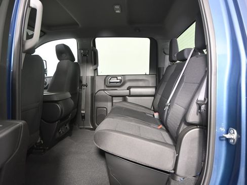 Used 2025 Chevrolet Silverado 2500 Custom w/ Custom Value Package AWD/4WD image 17