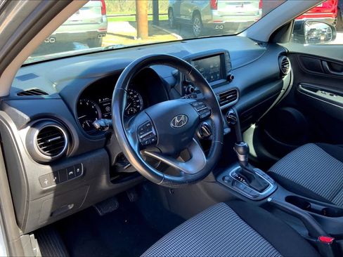 Used 2021 Hyundai Kona SEL image 18