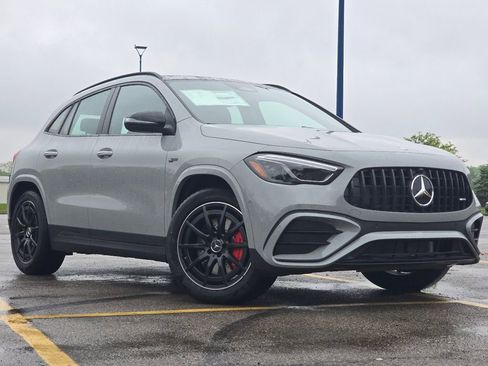 New 2026 Mercedes-Benz GLA 35 AMG 4MATIC image 2