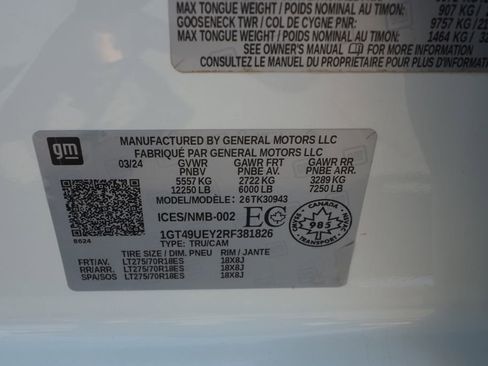 Used 2024 GMC Sierra 3500 SLT w/ SLT Convenience Package AWD/4WD image 31
