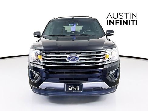 Used 2021 Ford Expedition XLT RWD image 2