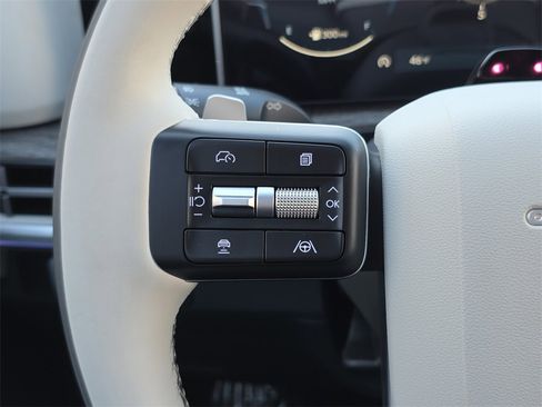 Used 2024 Hyundai Santa Fe Calligraphy image 19