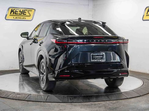 Used 2024 Lexus RZ 300e Premium FWD image 2