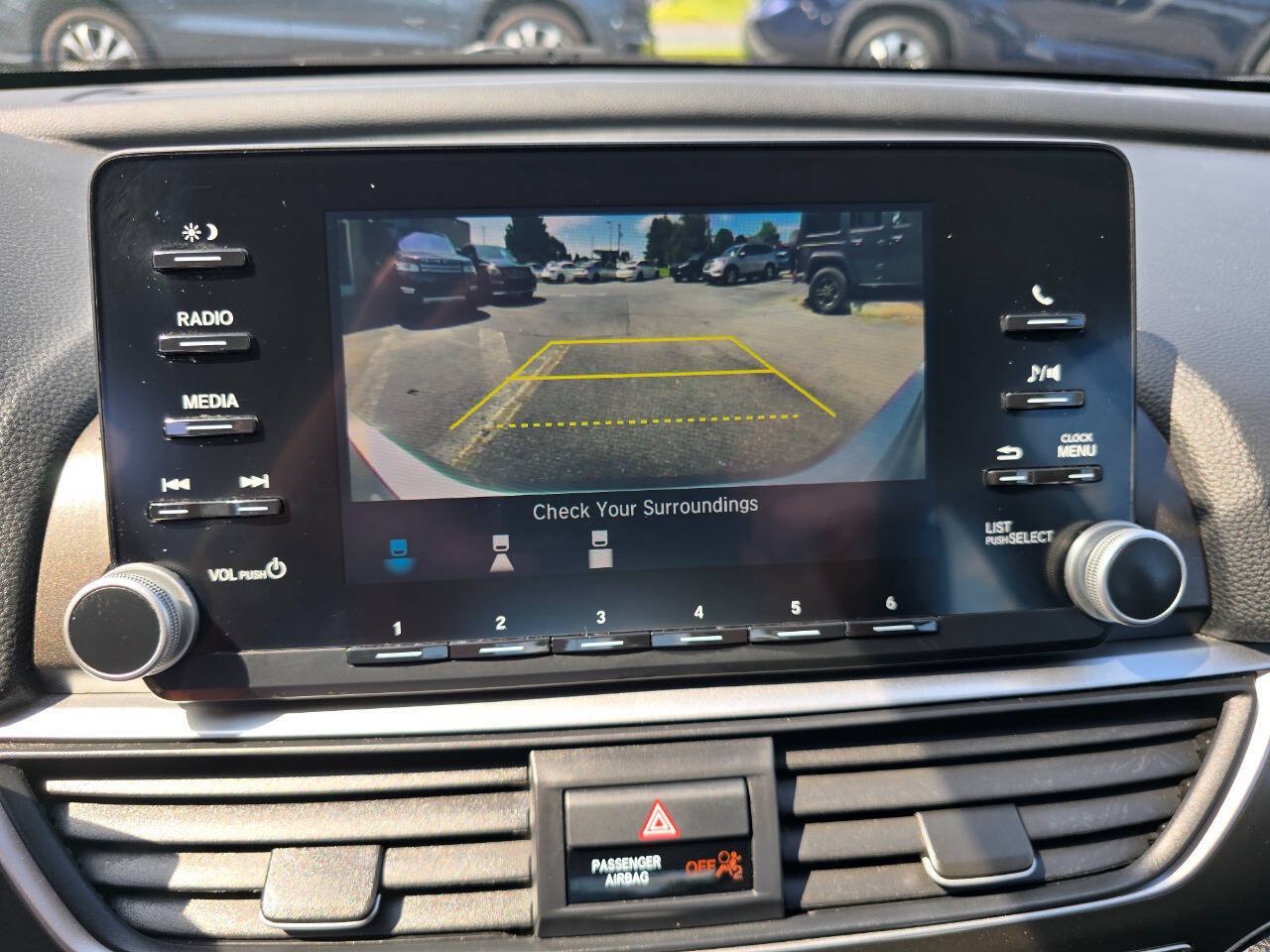 Used 2019 Honda Accord LX image 19