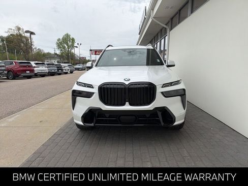 Certified 2026 BMW X7 xDrive40i AWD/4WD image 2