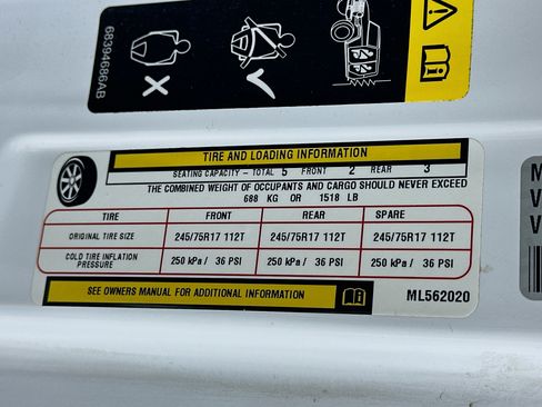 Certified 2021 Jeep Gladiator Sport image 37