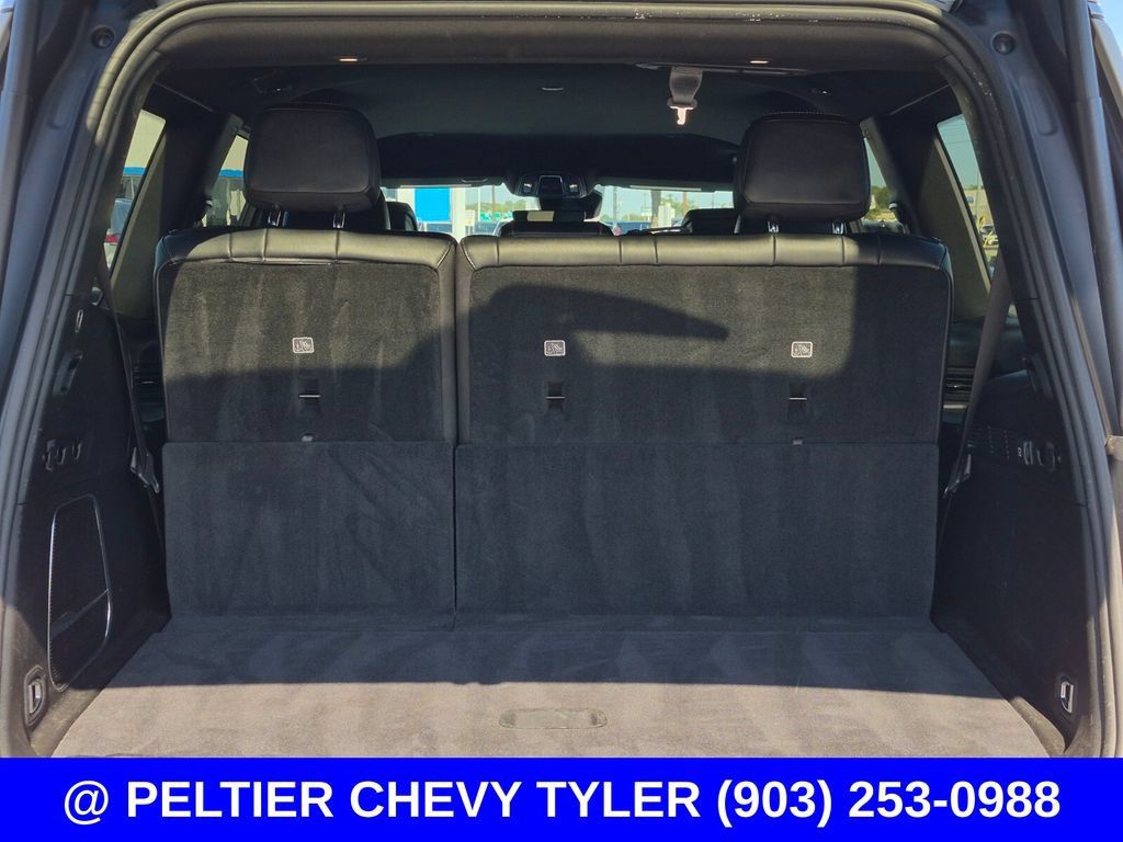 Used 2022 Jeep Wagoneer Series II RWD image 8