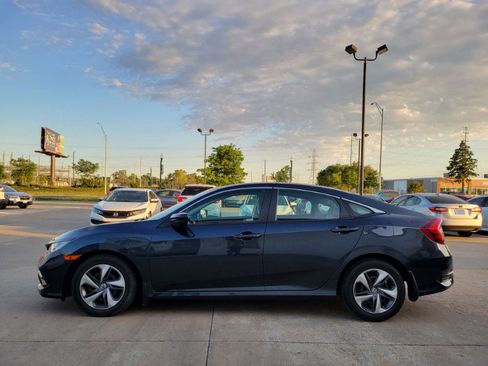 Used 2019 Honda Civic LX image 4