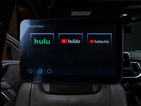 Used 2023 GMC Yukon AT4 w/ AT4 Premium Plus Package image 33