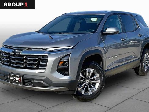 Used 2025 Chevrolet Equinox LT w/ Safety and Technology Package FWD image 1