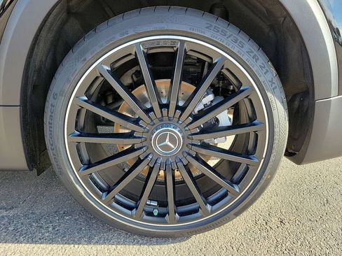 New 2026 Mercedes-Benz GLB 35 AMG 4MATIC image 11