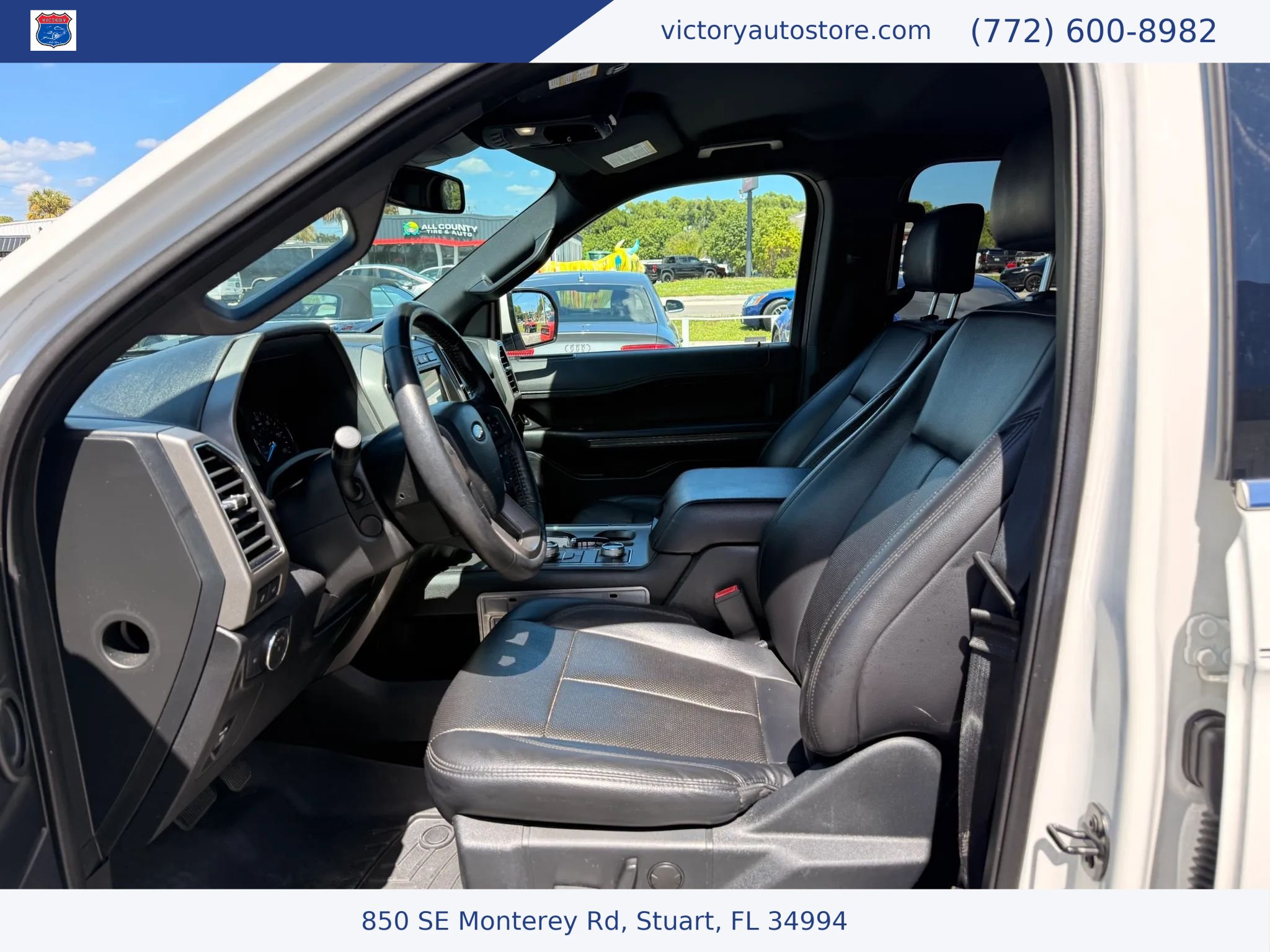 Used 2020 Ford Expedition Max XLT w/ Equipment Group 202A AWD/4WD image 3