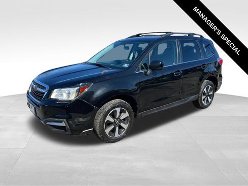 Used 2017 Subaru Forester 2.5i Limited AWD/4WD image 3
