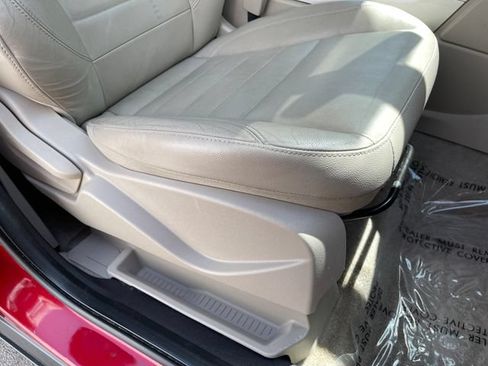 Used 2013 Ford Escape SEL AWD/4WD image 34