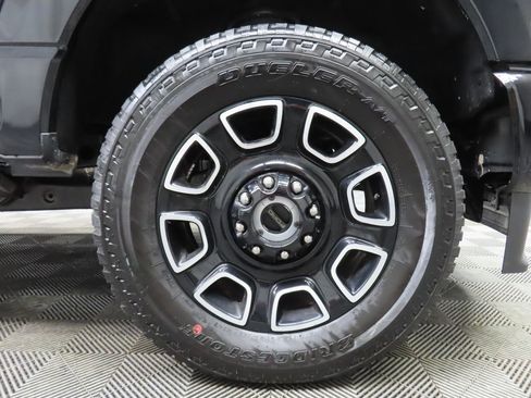 Used 2026 Ford F250 Platinum AWD/4WD image 10