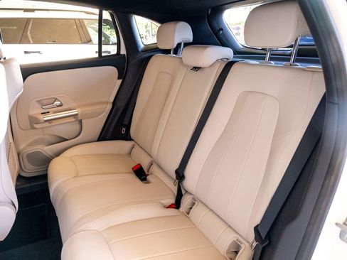 Used 2025 Mercedes-Benz GLA 250 GLA 250 image 29