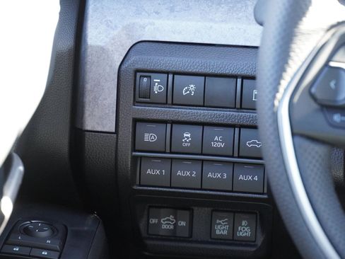 New 2025 Toyota Tacoma Trailhunter image 28