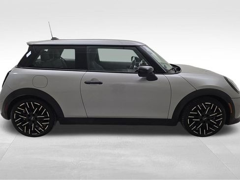 Used 2025 MINI Cooper S FWD image 10