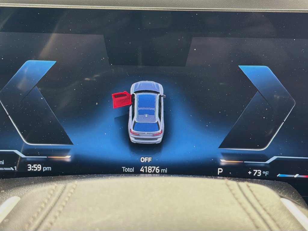 Used 2025 BMW X7 xDrive40i AWD/4WD image 14