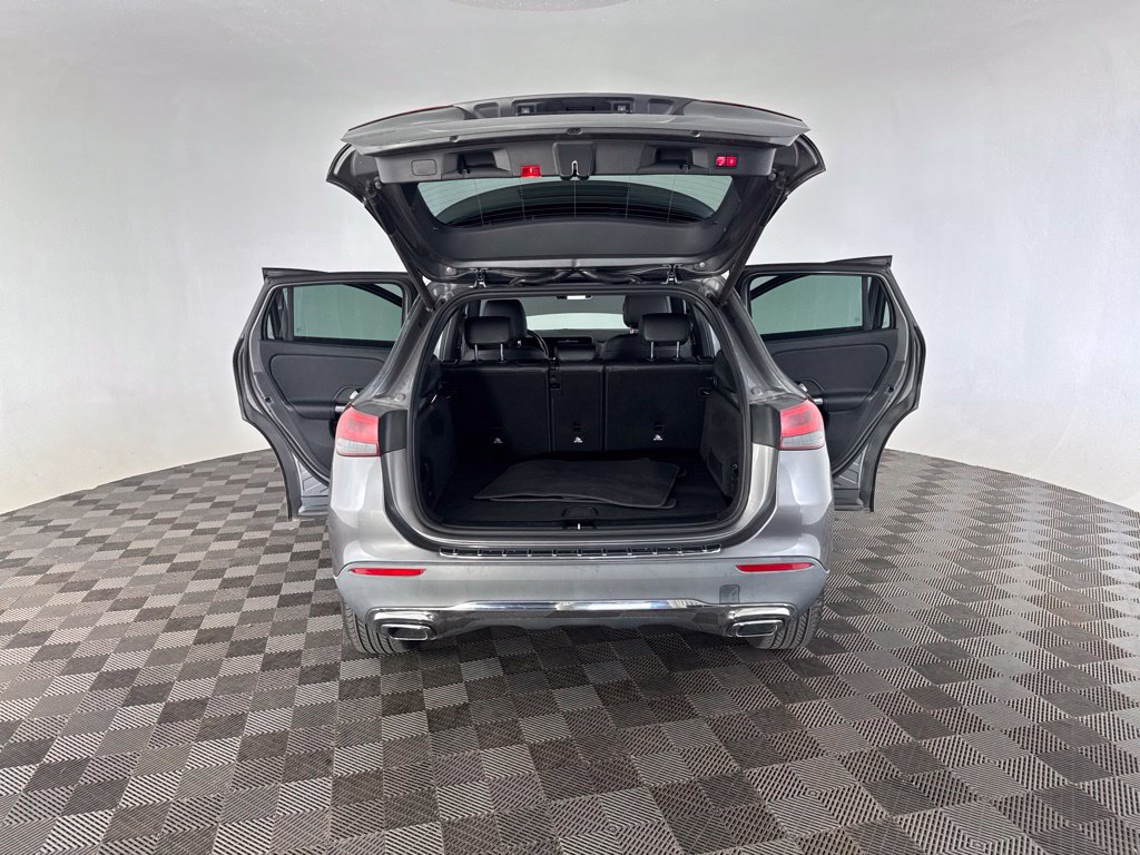 Used 2021 Mercedes-Benz GLA 250 4MATIC image 17