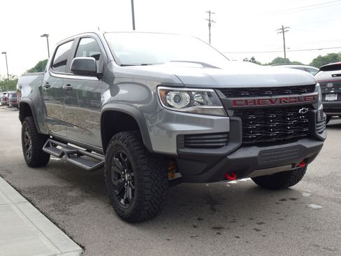 Used 2022 Chevrolet Colorado ZR2 w/ ZR2 Dusk Special Edition AWD/4WD image 6