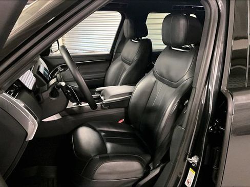 Certified 2024 Land Rover Range Rover SE AWD/4WD image 15