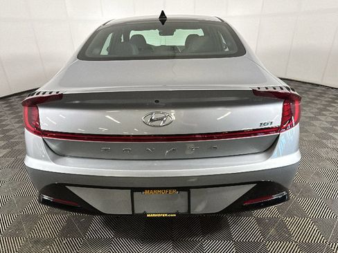 Used 2021 Hyundai Sonata SEL Plus w/ Preferred Accessory Package FWD image 4