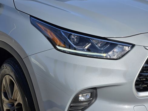 Used 2022 Toyota Highlander Bronze Edition image 8