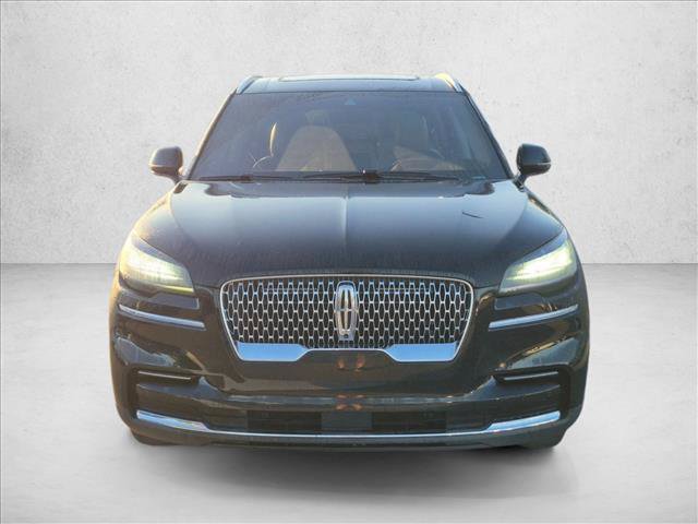 Used 2023 Lincoln Aviator Reserve RWD image 2