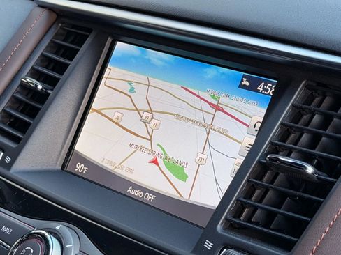 Used 2020 Nissan Armada Platinum w/ Platinum Reserve Package image 36