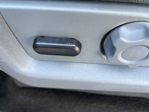 Used 2013 Ford F150 XLT w/ Luxury Equipment Group image 19