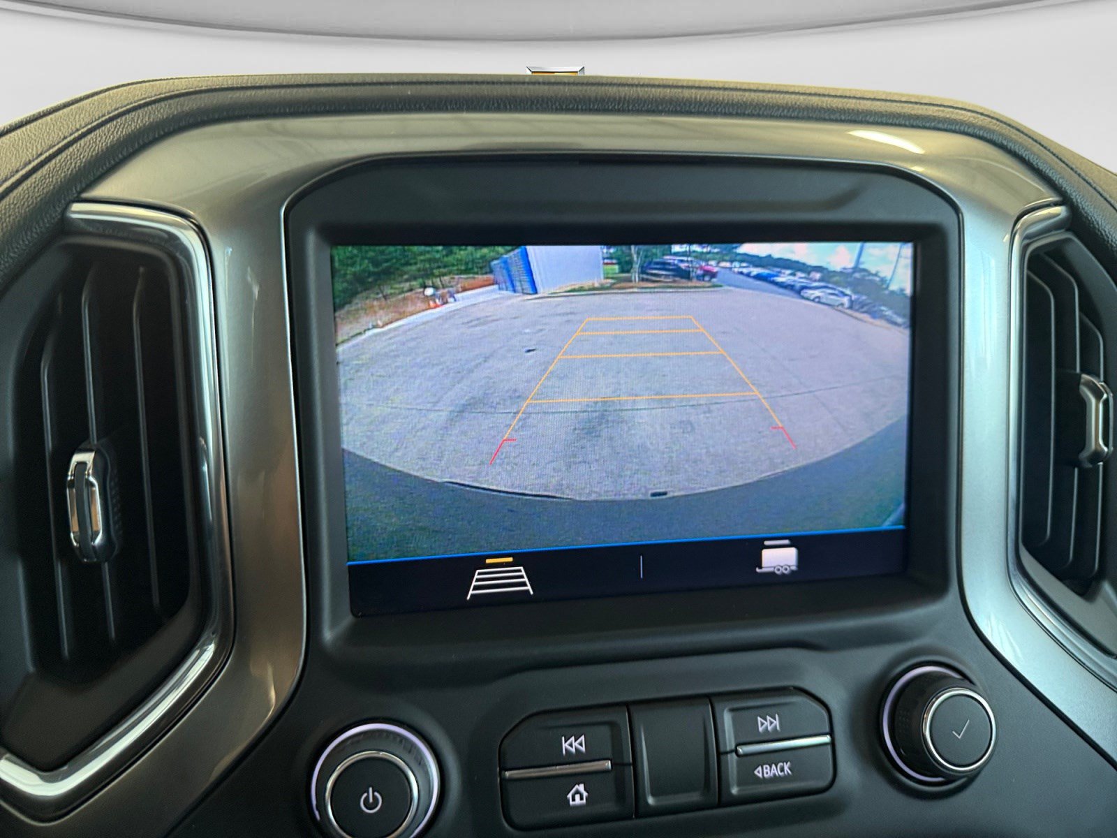 Used 2022 Chevrolet Silverado 1500 RST AWD/4WD image 29