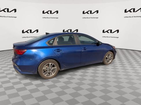 Used 2023 Kia Forte LXS FWD image 8